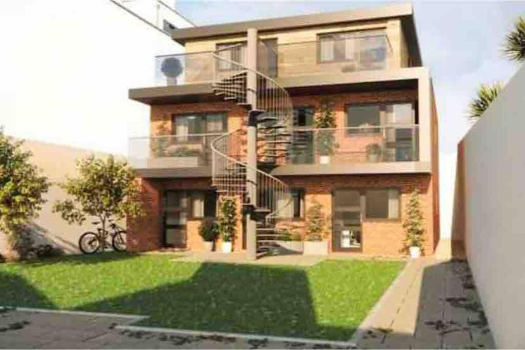 Bournemouth Nr Town Beach Train Coach Shops Lovely Entire Apartment Allows Quiet Good Dogs Exterior foto